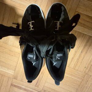 Black Puma shoes